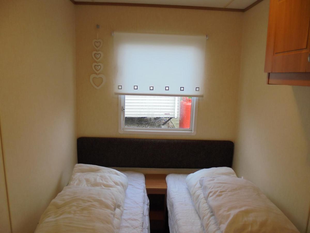 6 Berth Heated On The Chase Brisbane Apartment Ingoldmells Bagian luar foto