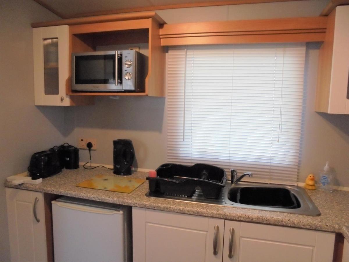 6 Berth Heated On The Chase Brisbane Apartment Ingoldmells Bagian luar foto