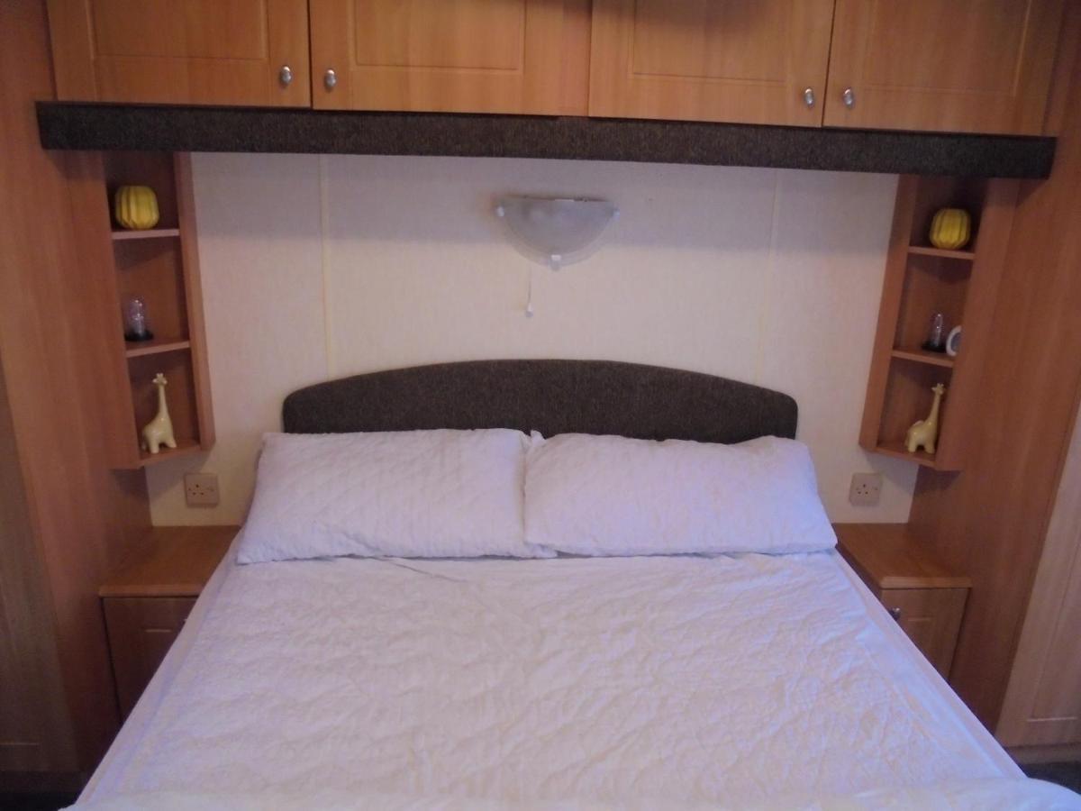 6 Berth Heated On The Chase Brisbane Apartment Ingoldmells Bagian luar foto