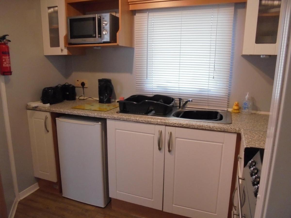 6 Berth Heated On The Chase Brisbane Apartment Ingoldmells Bagian luar foto