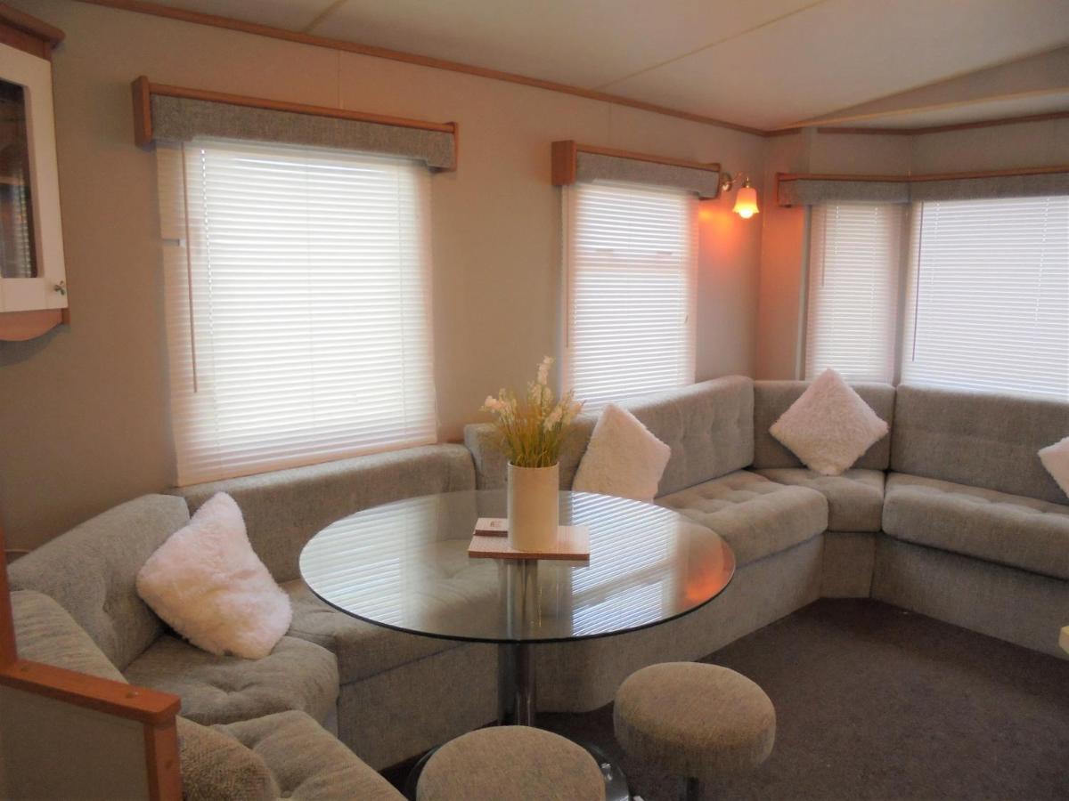 6 Berth Heated On The Chase Brisbane Apartment Ingoldmells Bagian luar foto