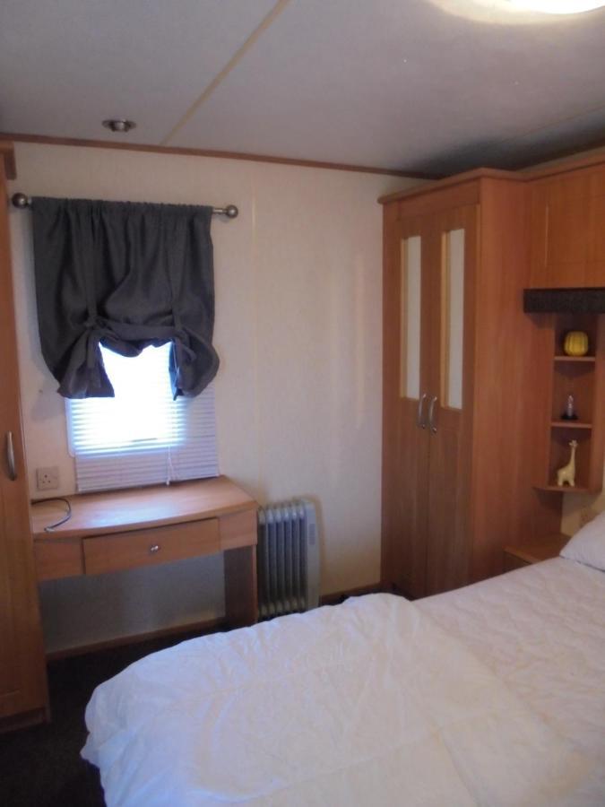 6 Berth Heated On The Chase Brisbane Apartment Ingoldmells Bagian luar foto