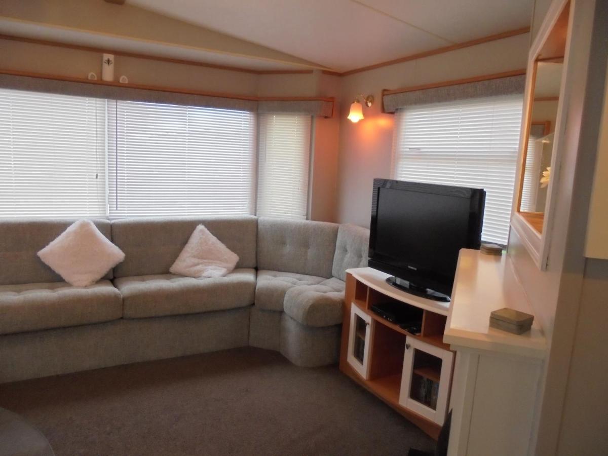 6 Berth Heated On The Chase Brisbane Apartment Ingoldmells Bagian luar foto