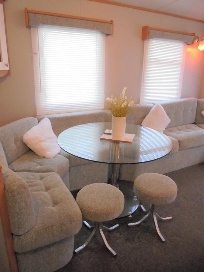 6 Berth Heated On The Chase Brisbane Apartment Ingoldmells Bagian luar foto