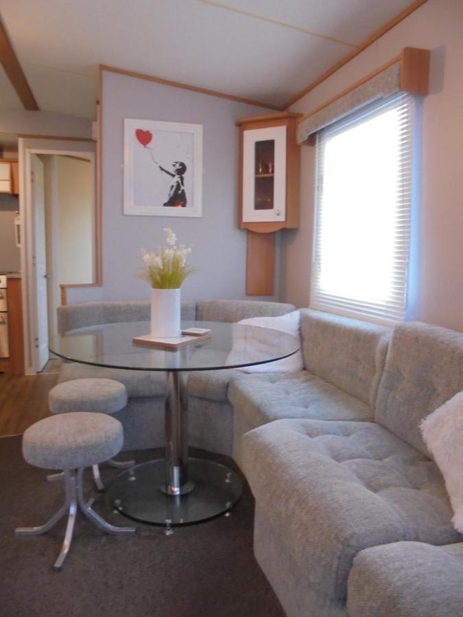 6 Berth Heated On The Chase Brisbane Apartment Ingoldmells Bagian luar foto